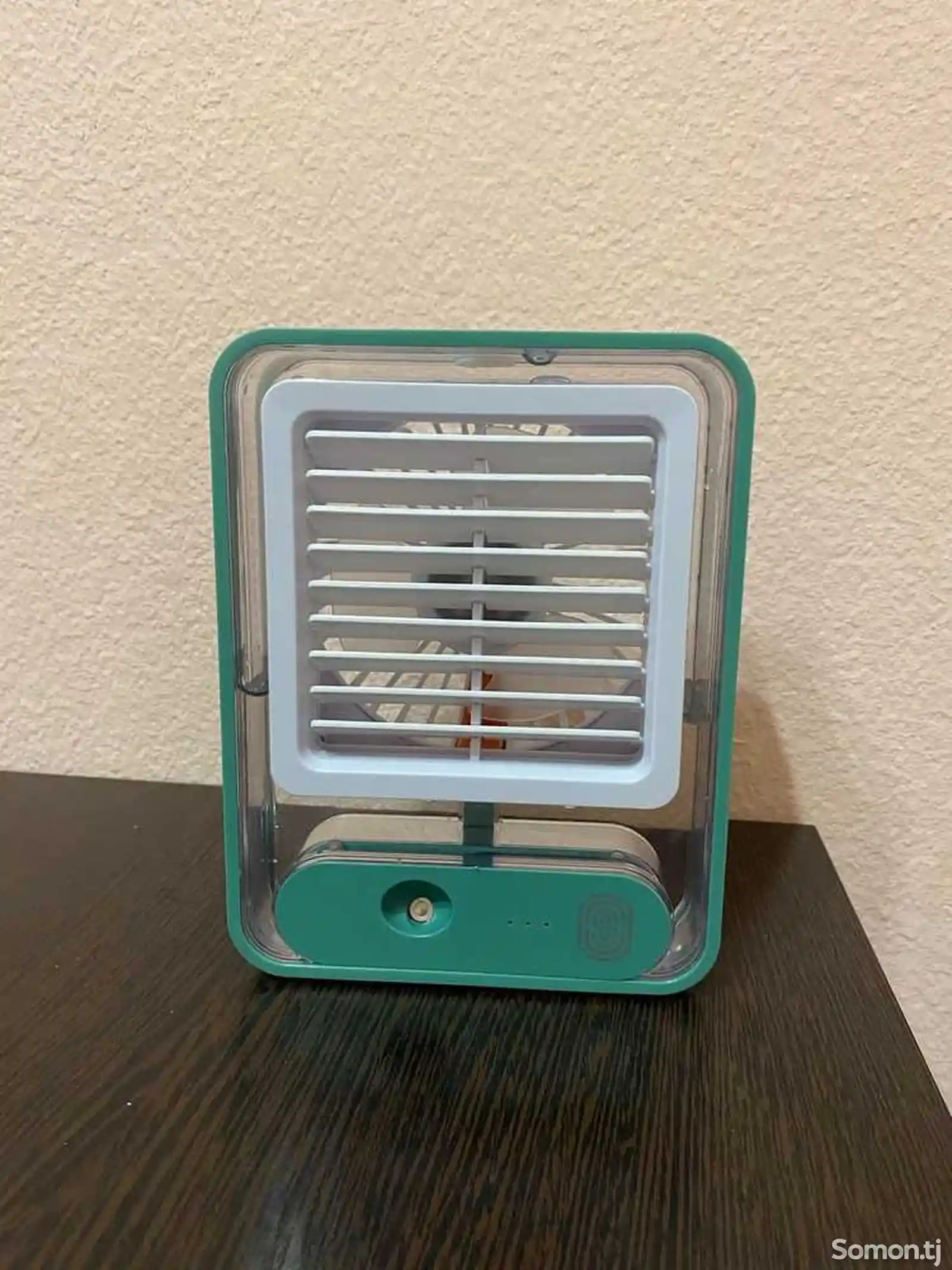 Настольный мини вентилятор с охлаждением-1
