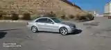 Mercedes-Benz E class, 2002-5