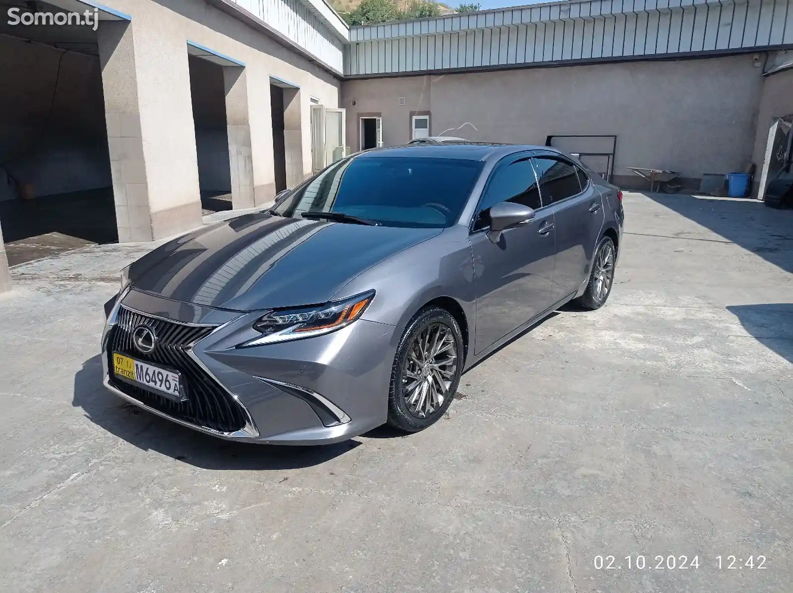 Lexus ES series, 2013-1