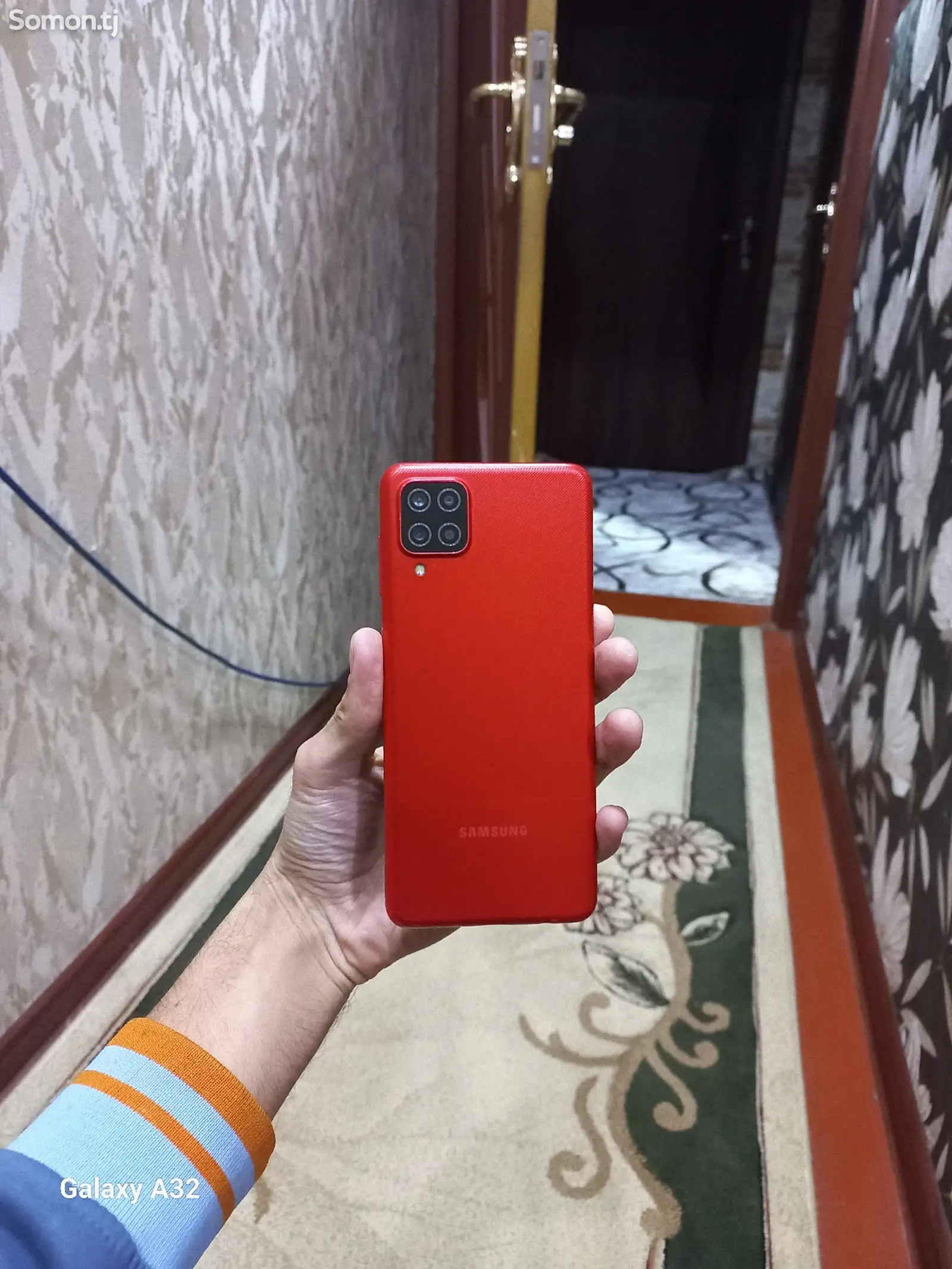 Samsung galaxy a12 64gb red-1