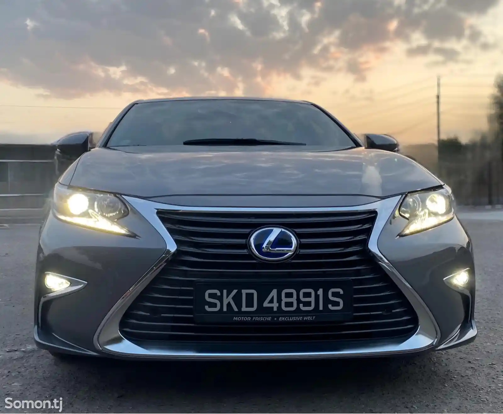 Lexus ES series, 2016-2