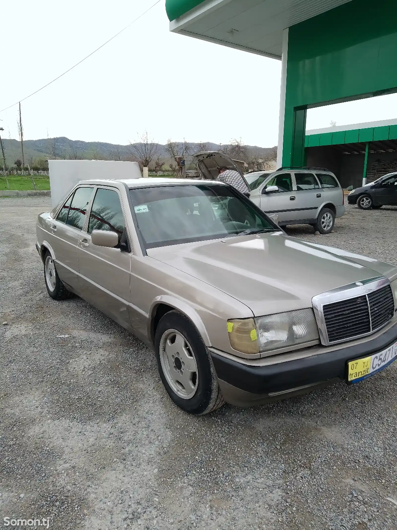 Mercedes-Benz W201, 1990-7