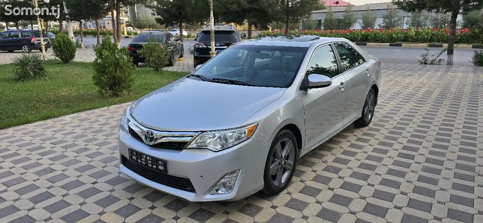 Toyota Camry, 2014-1