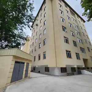 2-комн. квартира, 1 этаж, 52 м², 1 мкр