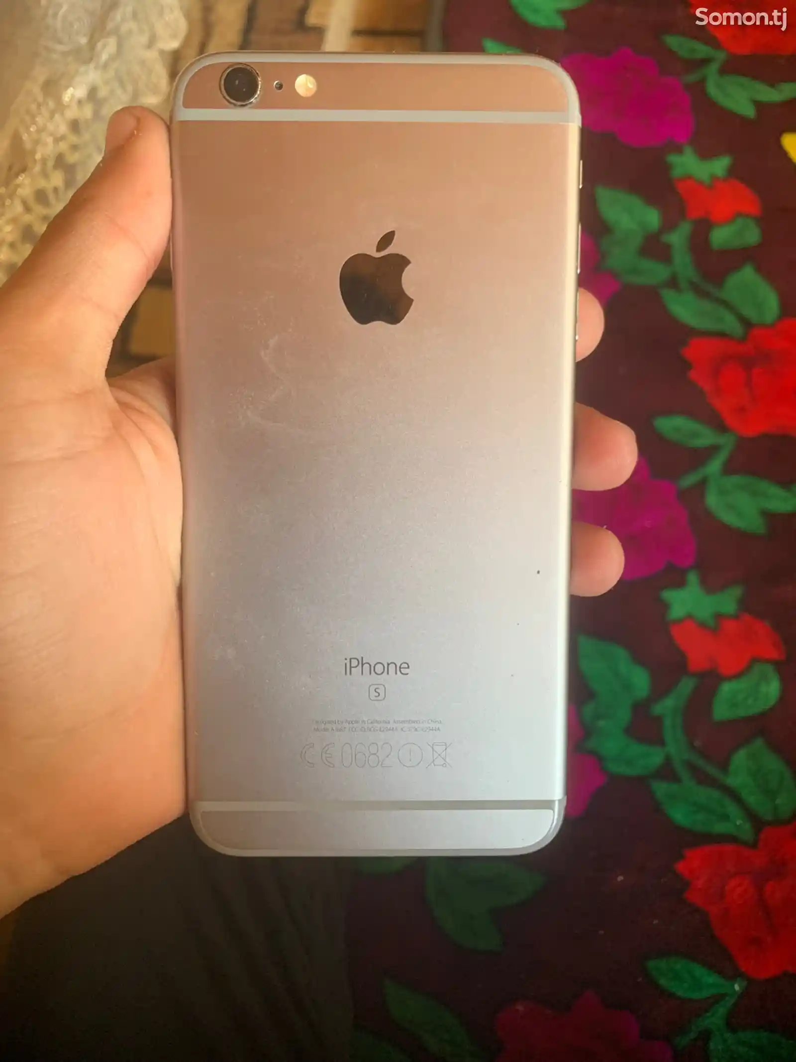 Apple iPhone 6S plus, 64 gb-1