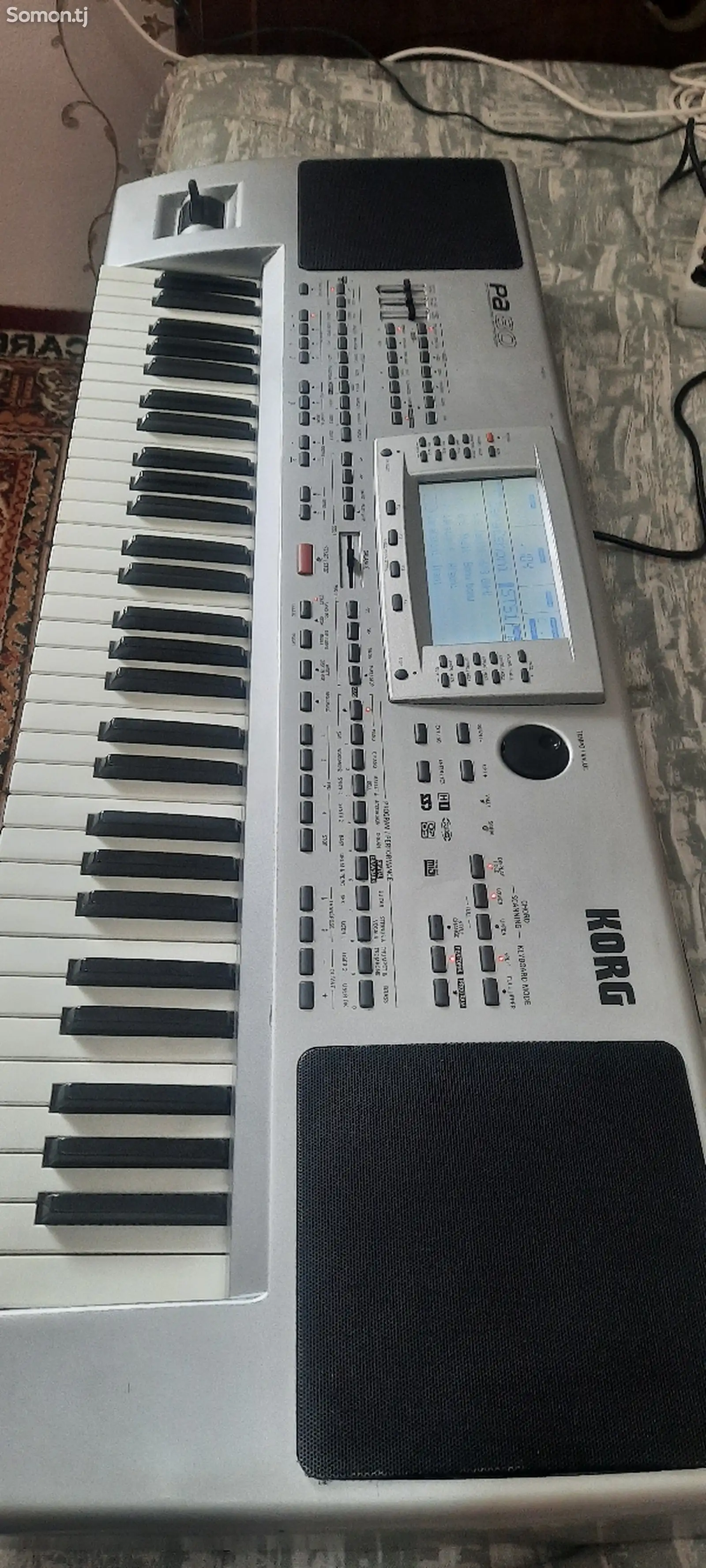 Синтезатор Korg pa80-1