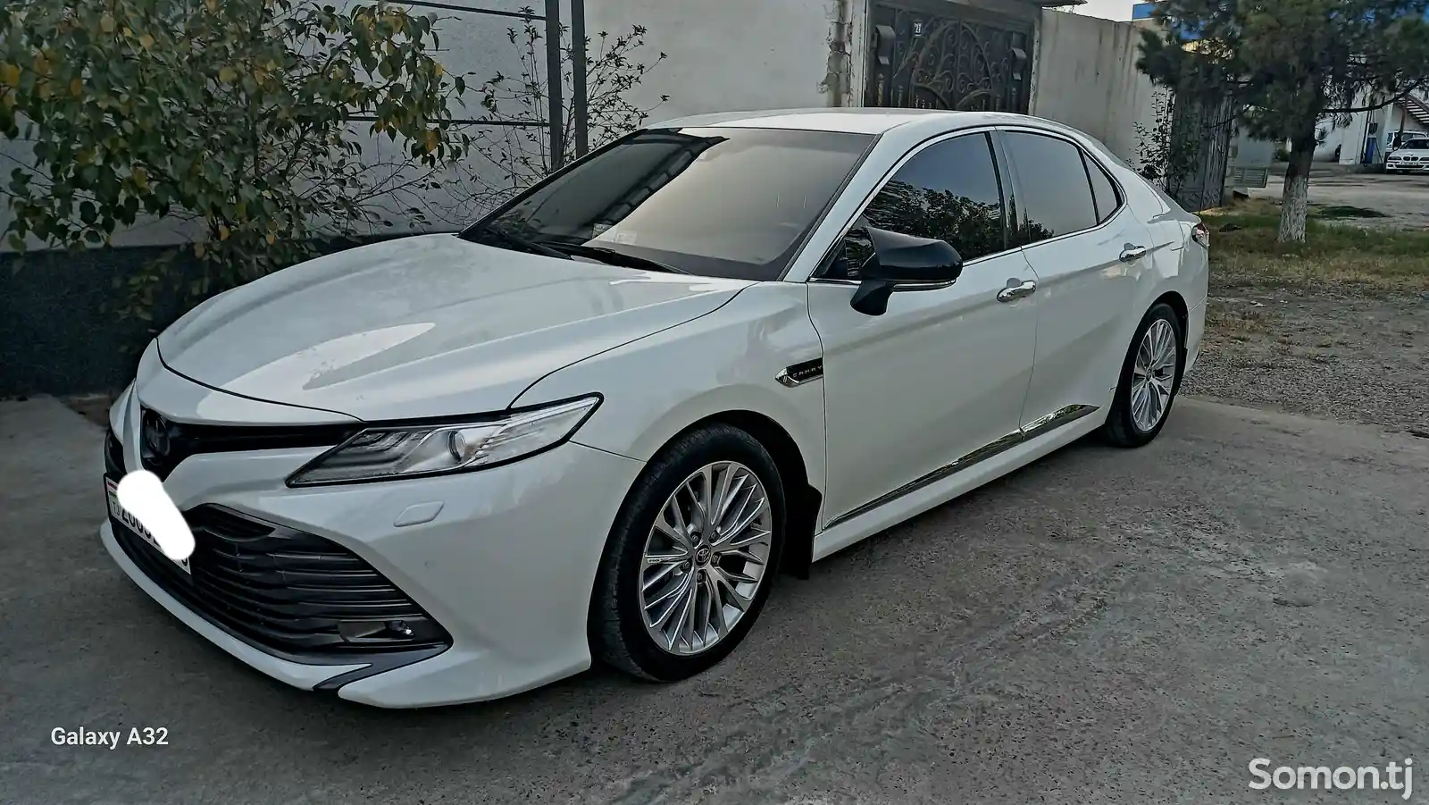 Toyota Camry, 2019-1