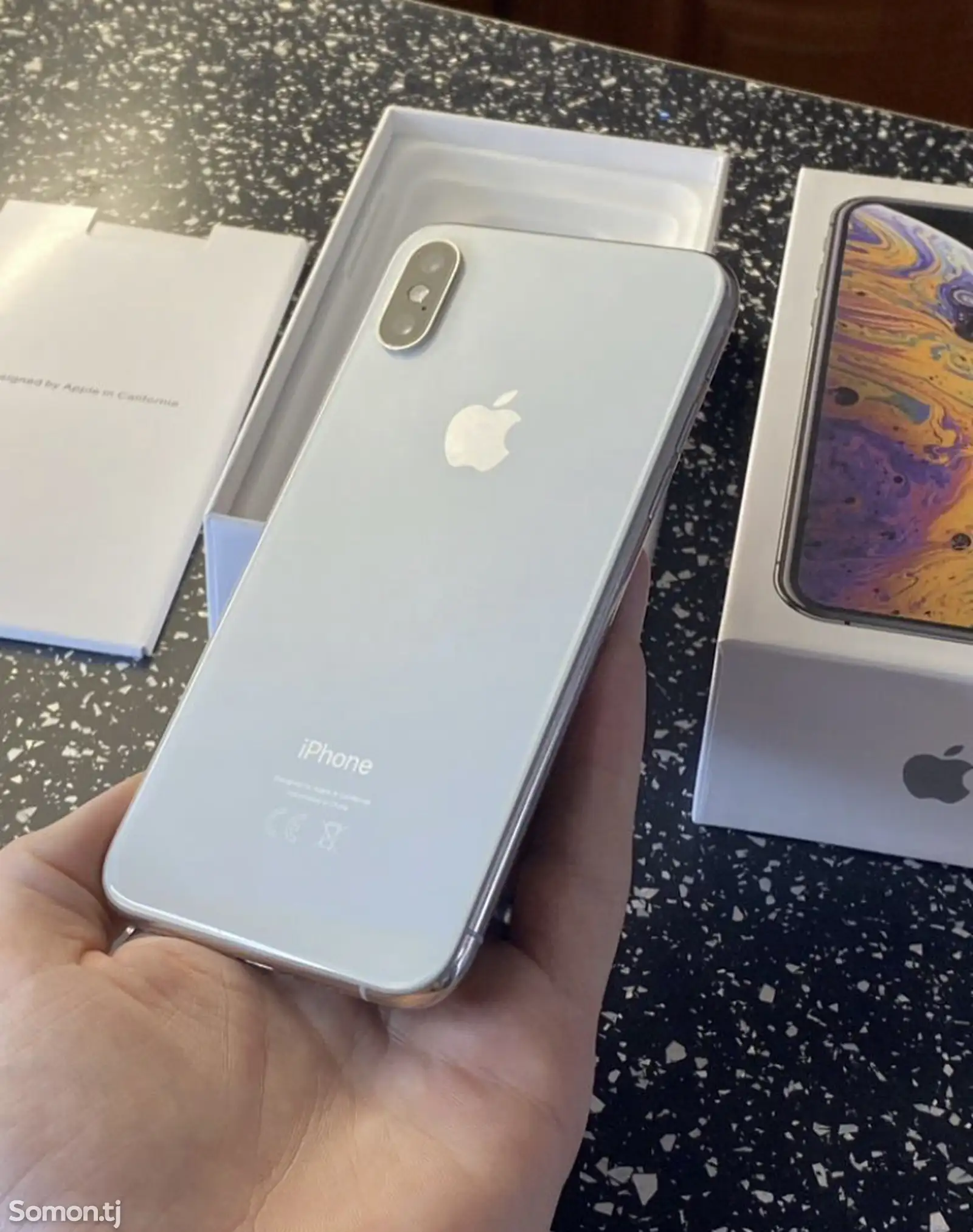 Apple iPhone Xs, 256 gb, Silver-1