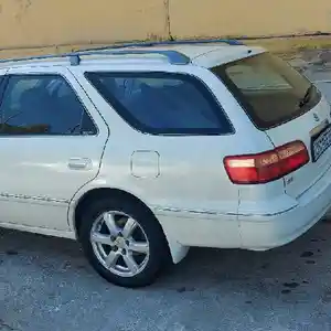 Toyota Camry Gracia, 2000