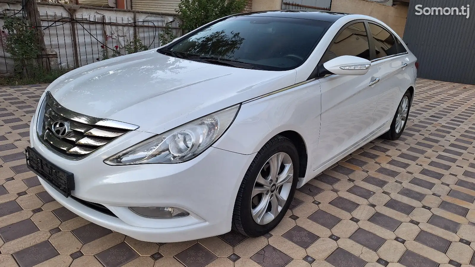 Hyundai Sonata, 2010-1