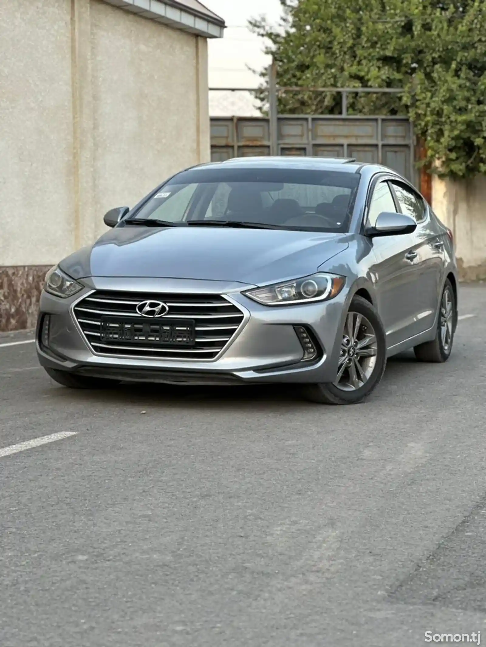 Hyundai Elantra, 2016-1