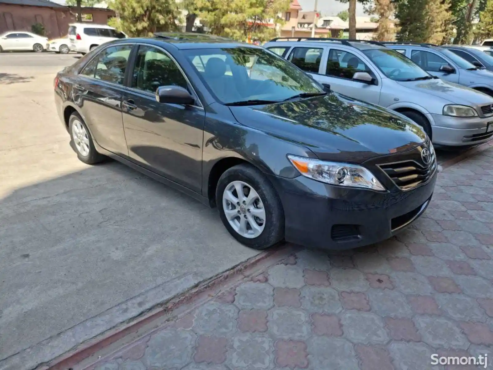 Toyota Camry, 2011-1