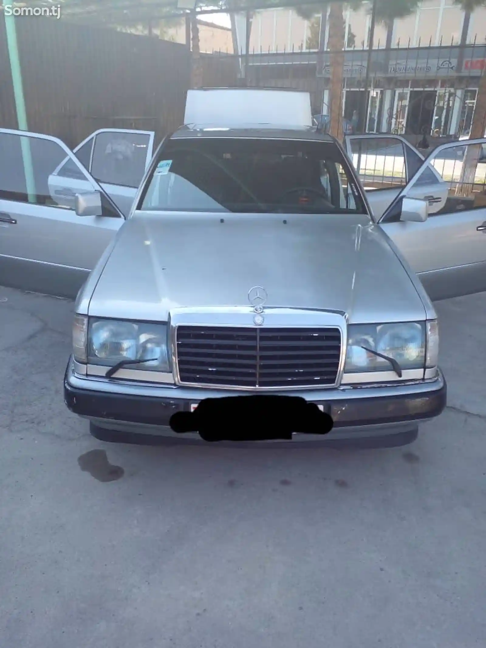 Mercedes-Benz W124, 1986-1