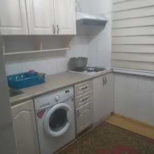 3-комн. квартира, 3 этаж, 60 м², 20 мкр