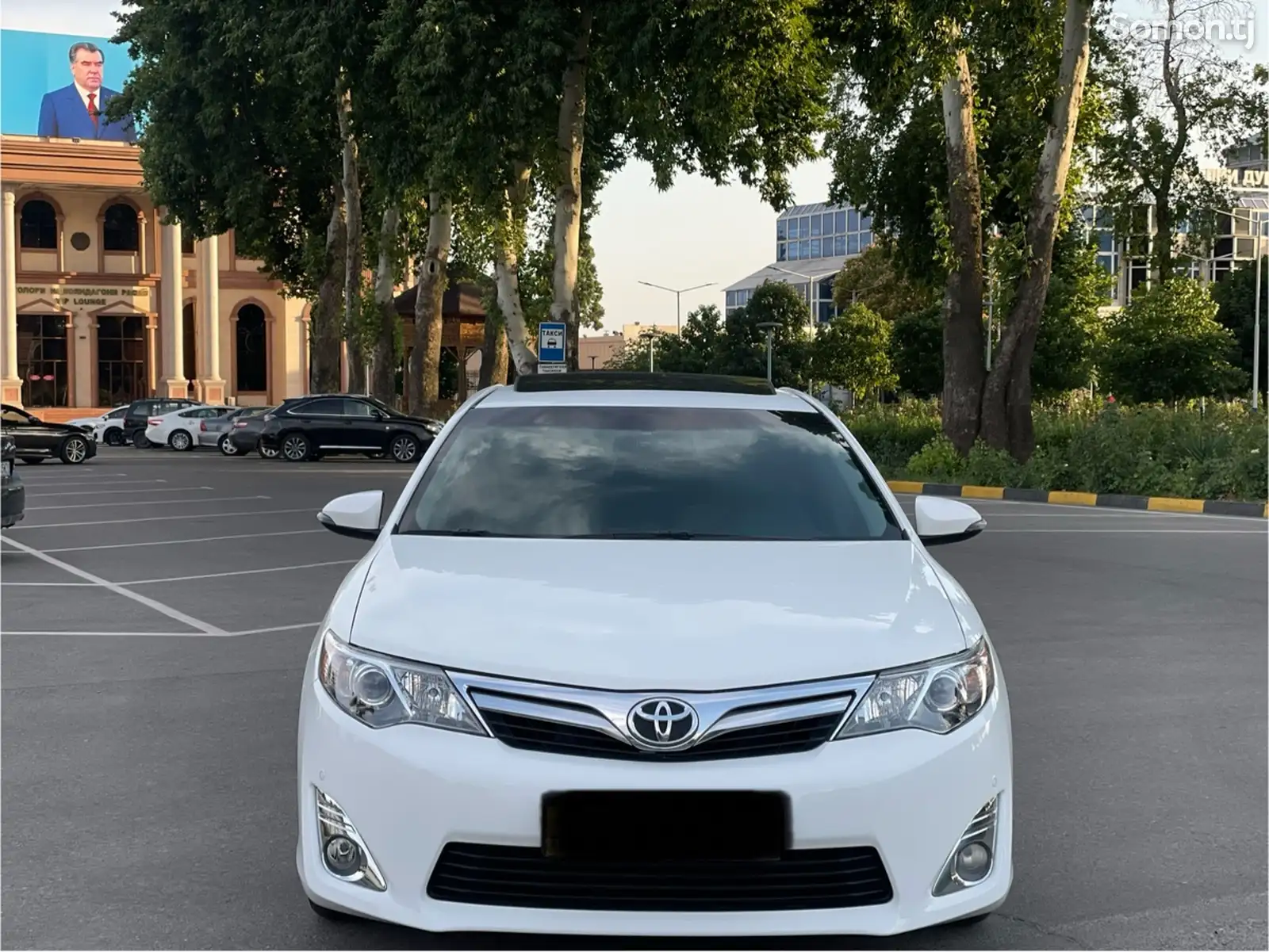 Toyota Camry, 2012