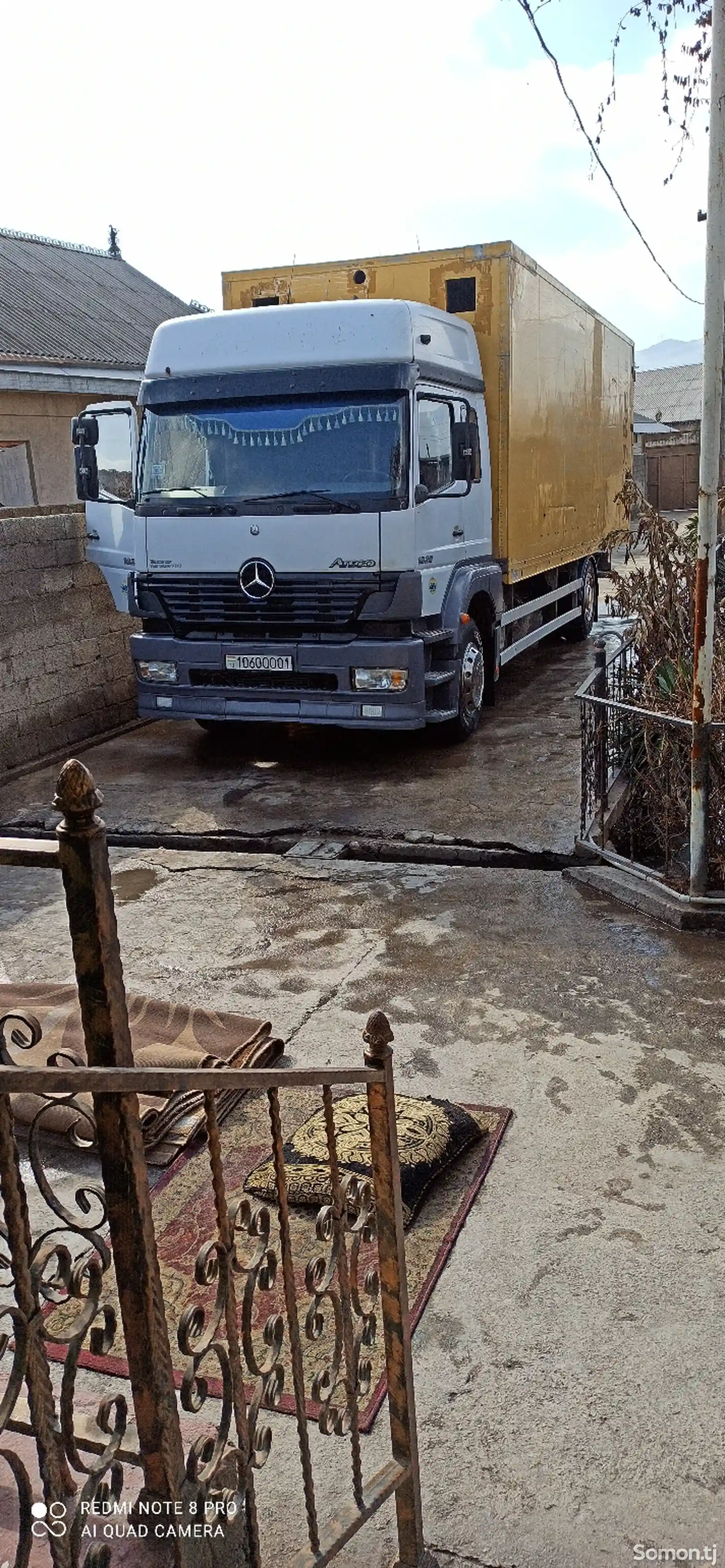 Бортовой грузовик Mercedes-Benz Atego, 2000-10