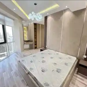 2-комн. квартира, 9 этаж, 85м², Танка