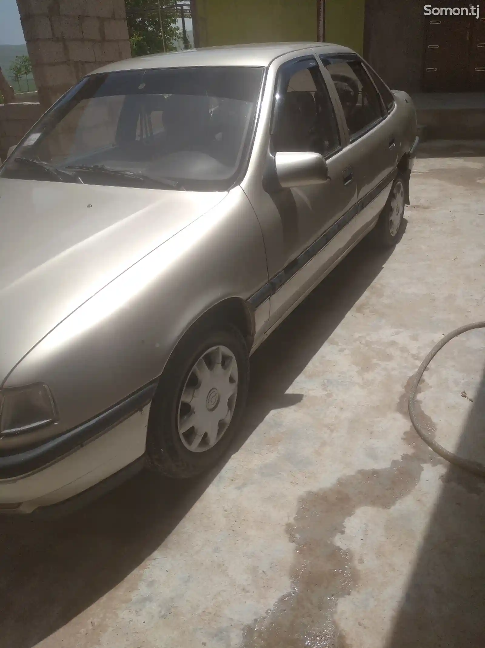 Opel Vectra C, 1992-5