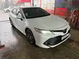 Toyota Camry, 2018-6