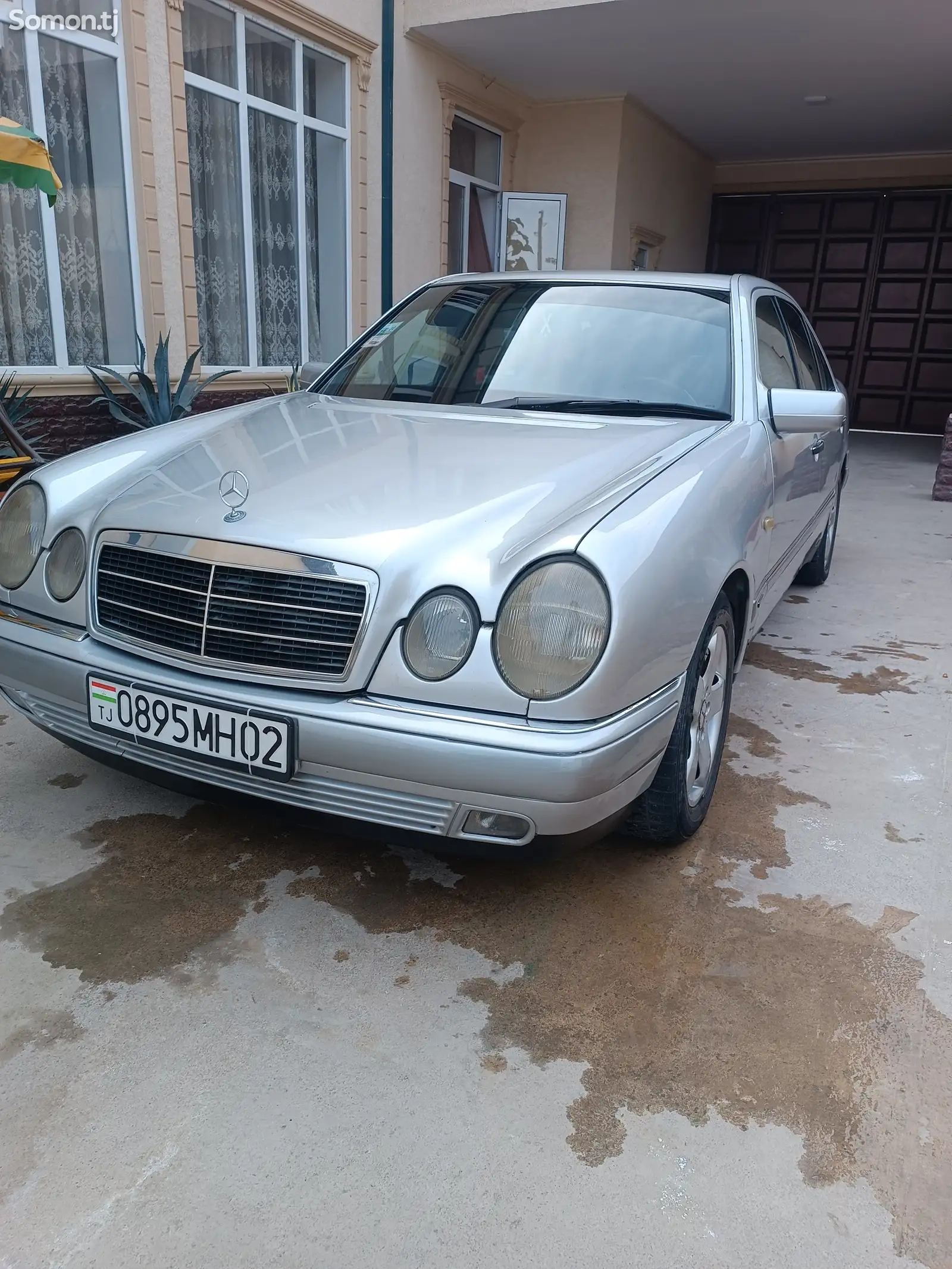 Mercedes-Benz E class, 1996-4