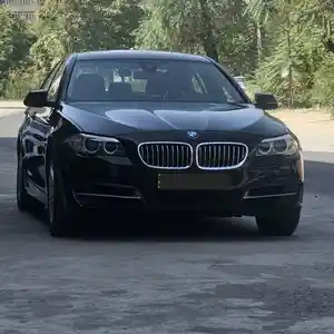 BMW 5 series, 2015