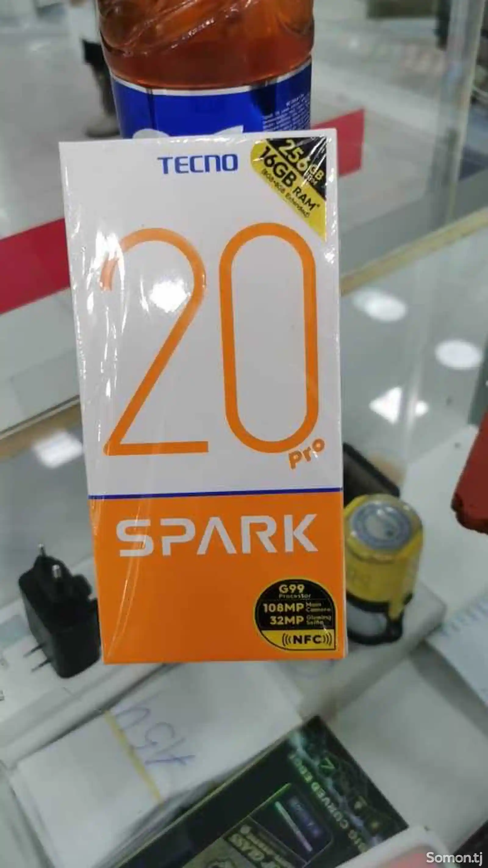 Tecno Spark 20Pro-4