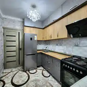 3-комн. квартира, 3 этаж, 90 м², 1 мкр