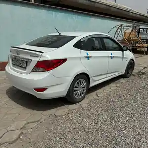 Hyundai Solaris, 2013