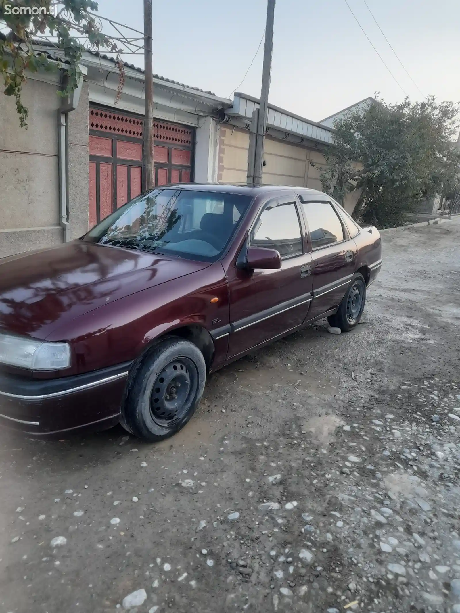 Opel Vectra A, 1992-3