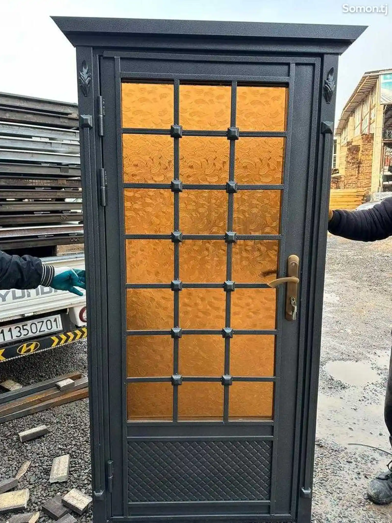 Двери железные к7654-1