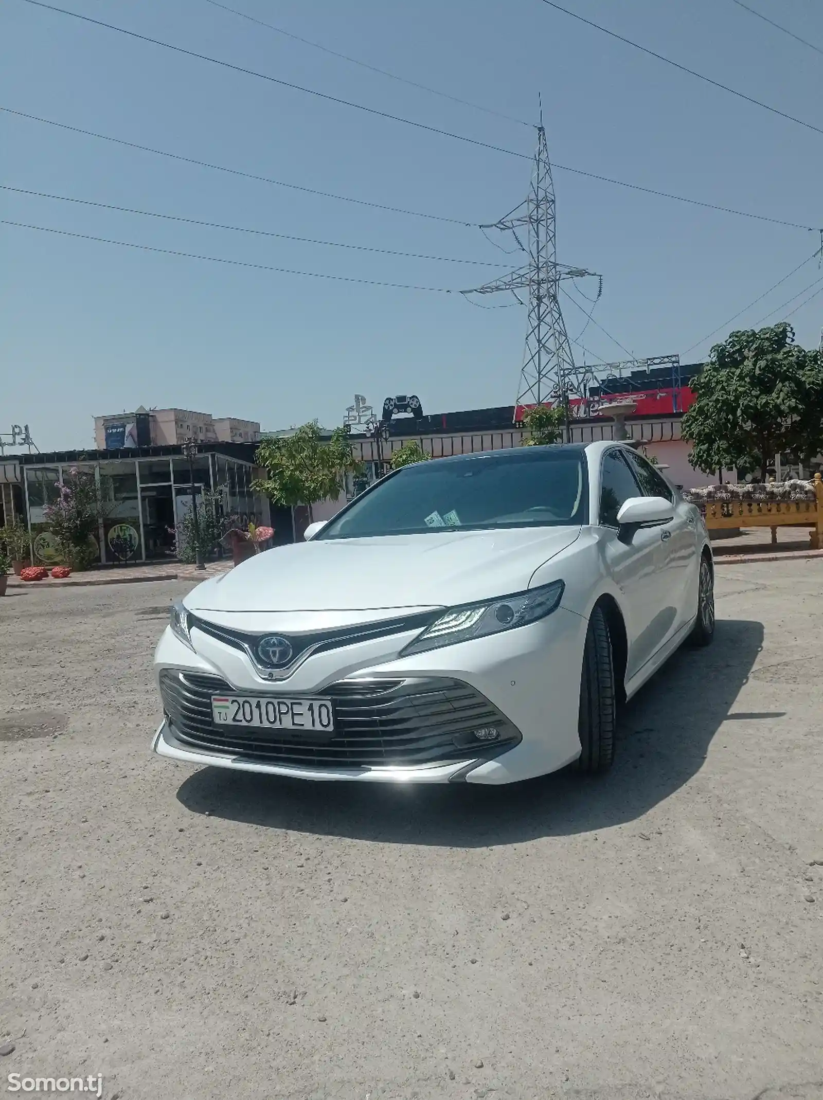 Toyota Camry, 2018-1