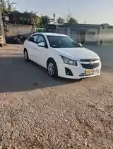 Chevrolet Cruze, 2010-2