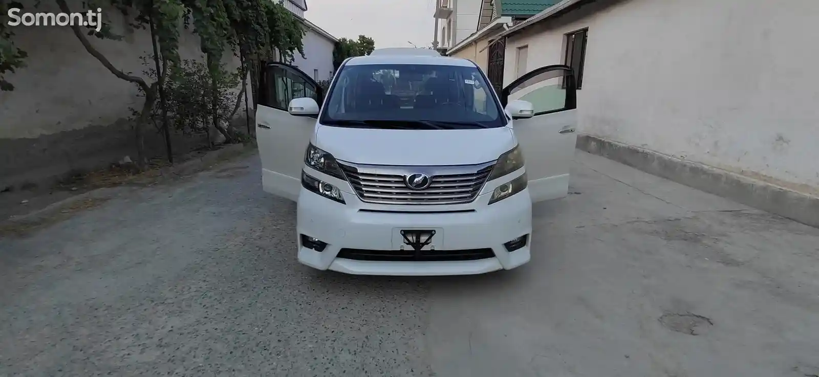 Toyota Vellfire, 2014-5