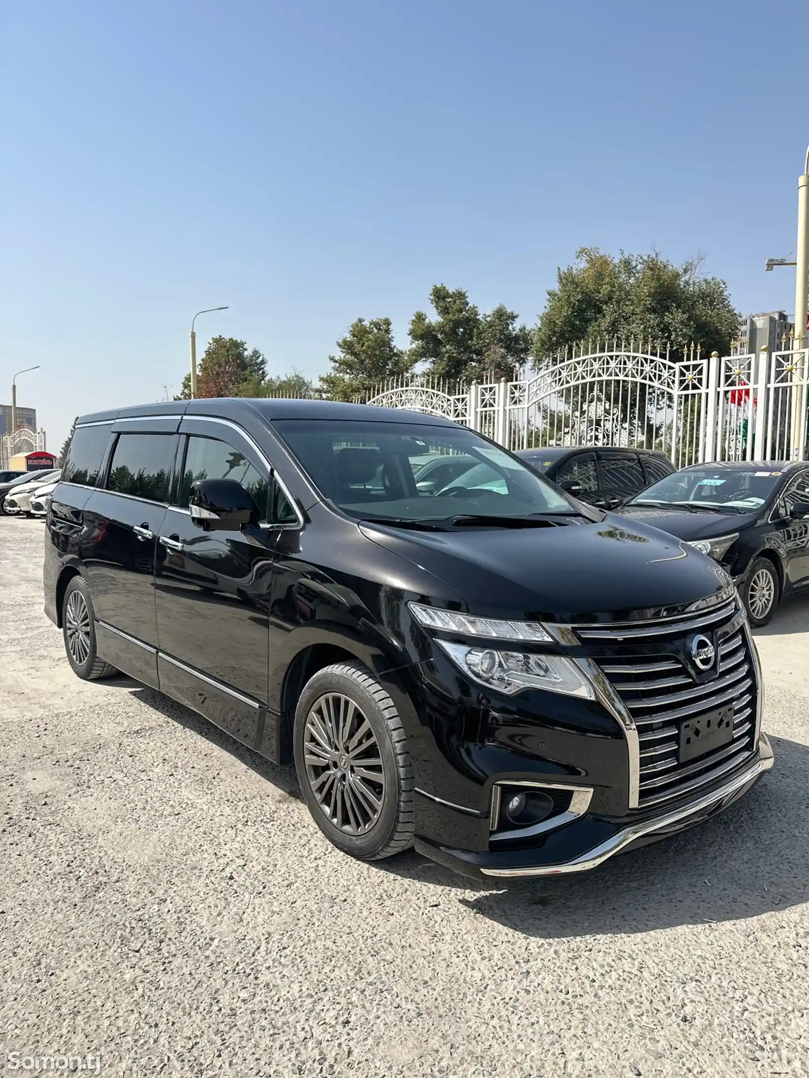 Nissan Elgrand, 2015-2