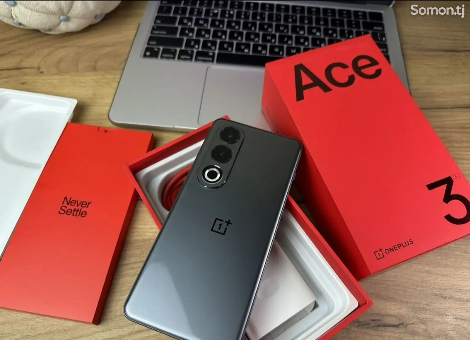 OnePlus Ace 3V-1