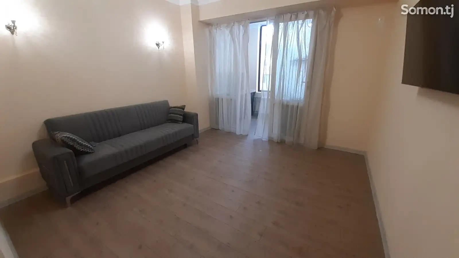 2-комн. квартира, 5 этаж, 60м², Шохмансур, ул Айни-1