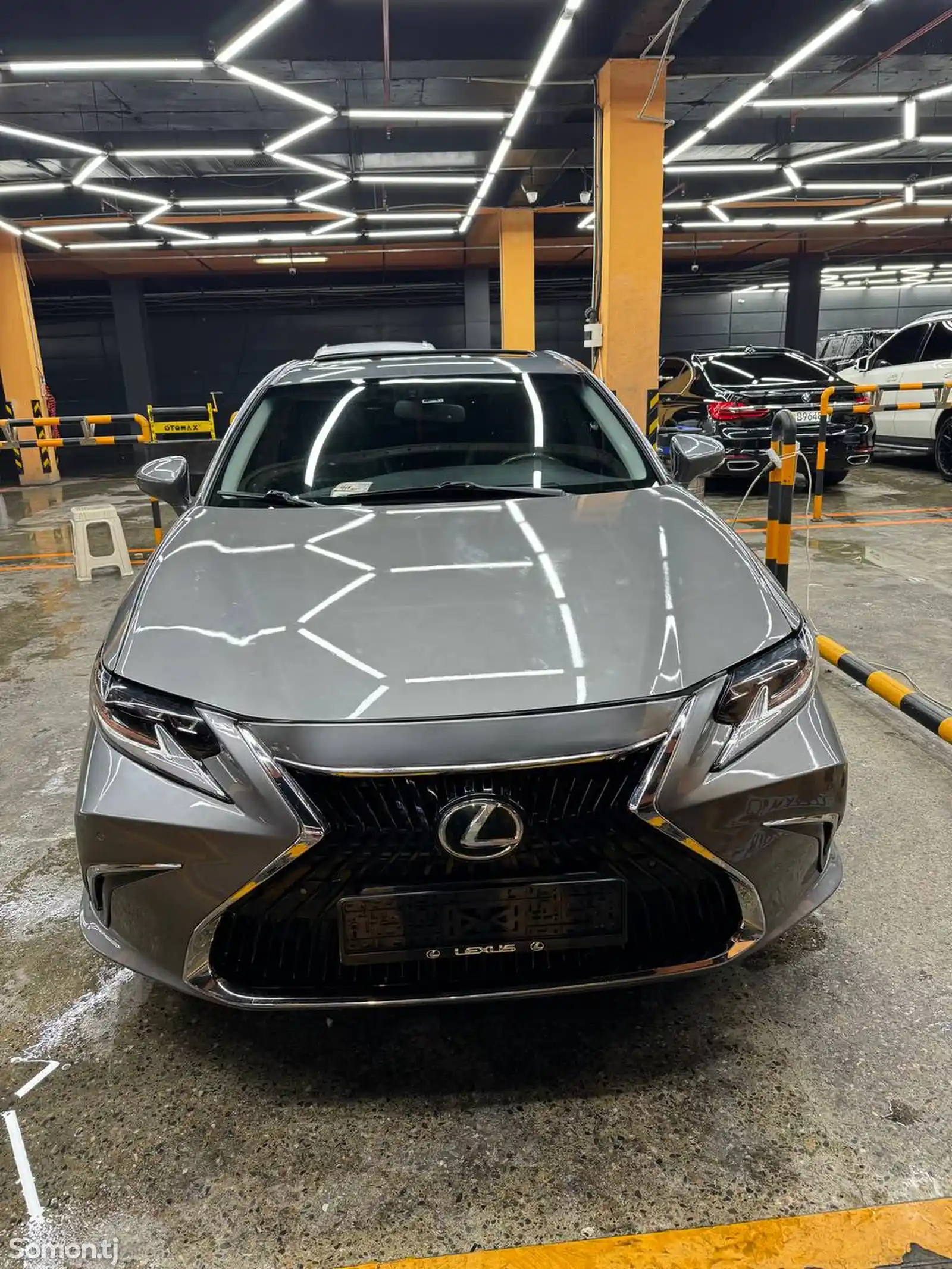 Lexus ES series, 2014-1