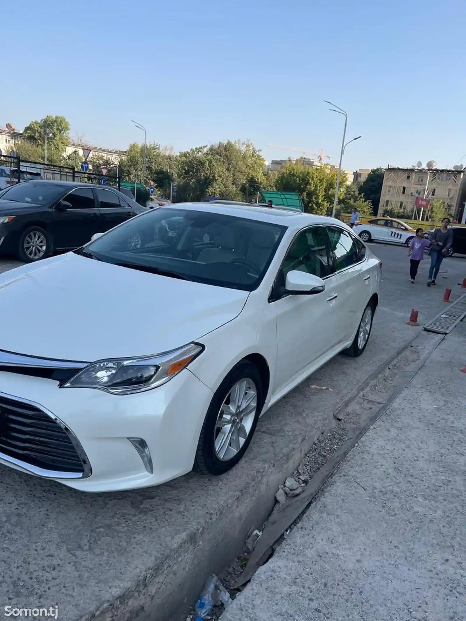 Toyota Avalon, 2015-4