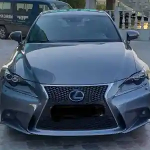 Лобовое стекло от Lexus IS 2014