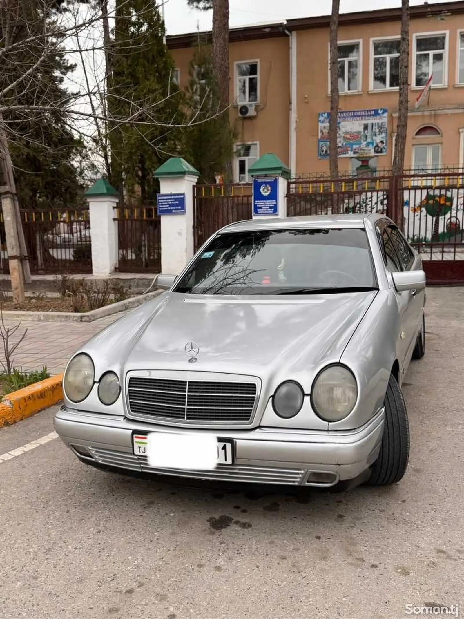 Mercedes-Benz E class, 1998-1