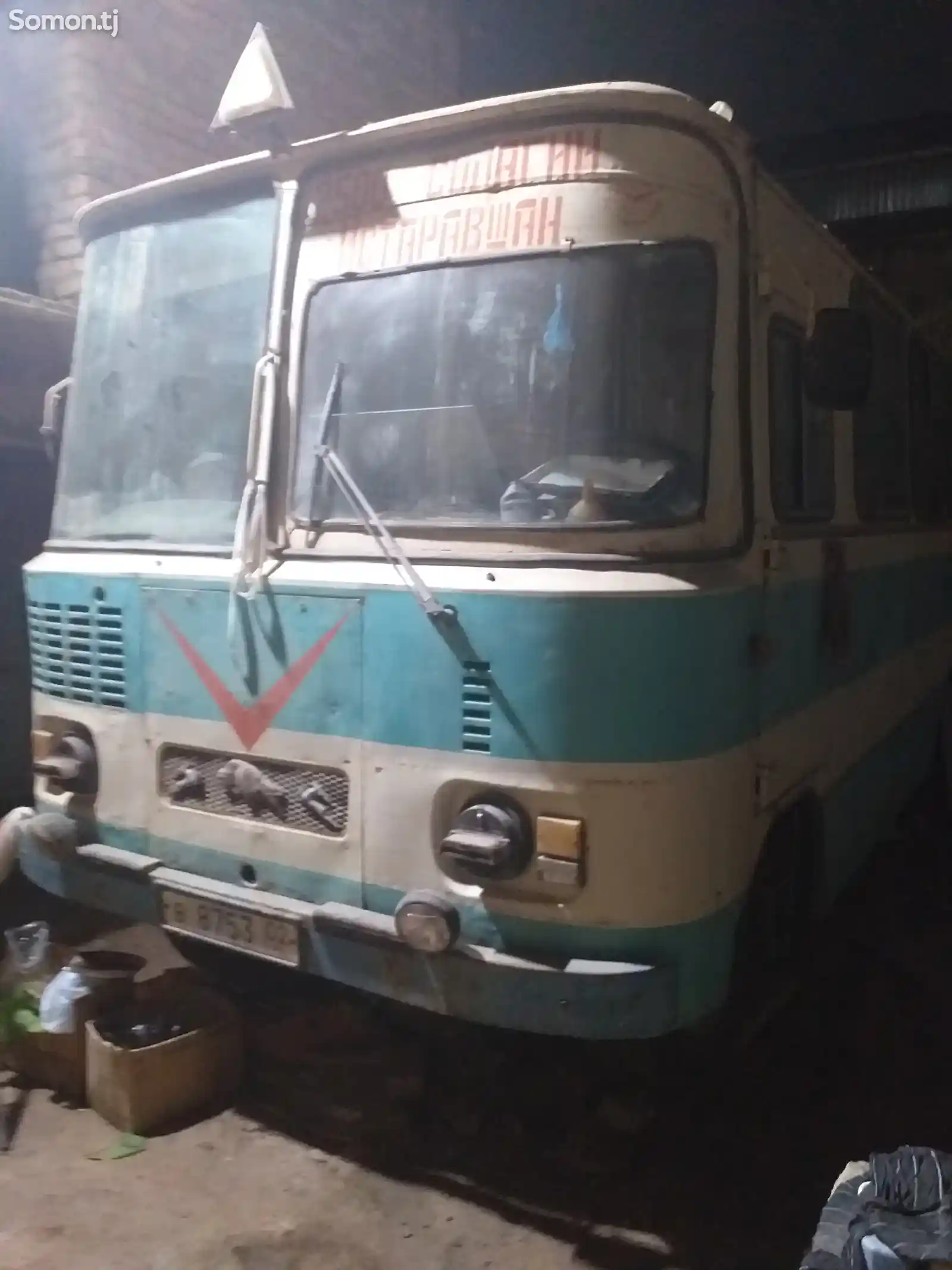 Автобус Зил, 1990-3