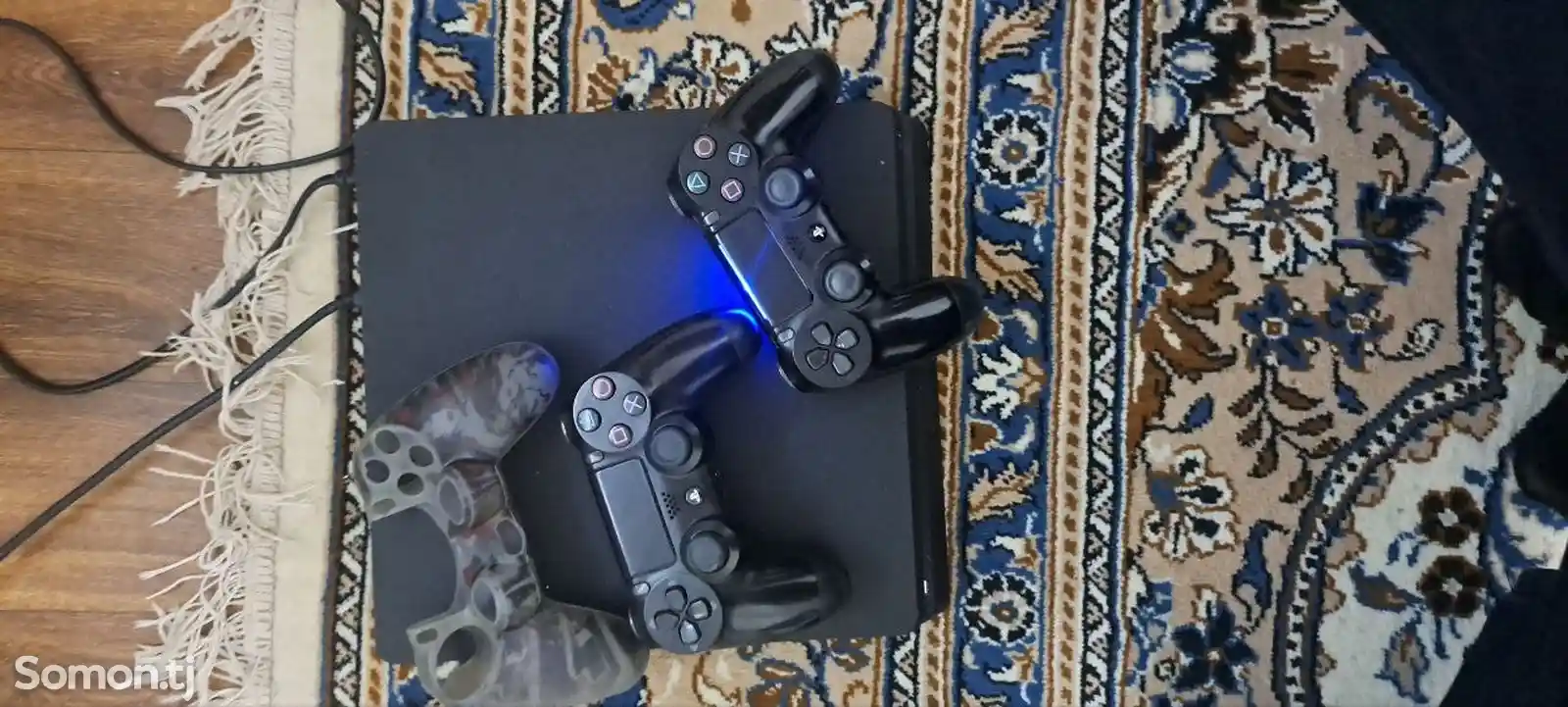 Игровая приставка Sony PlayStation 4 slim-2