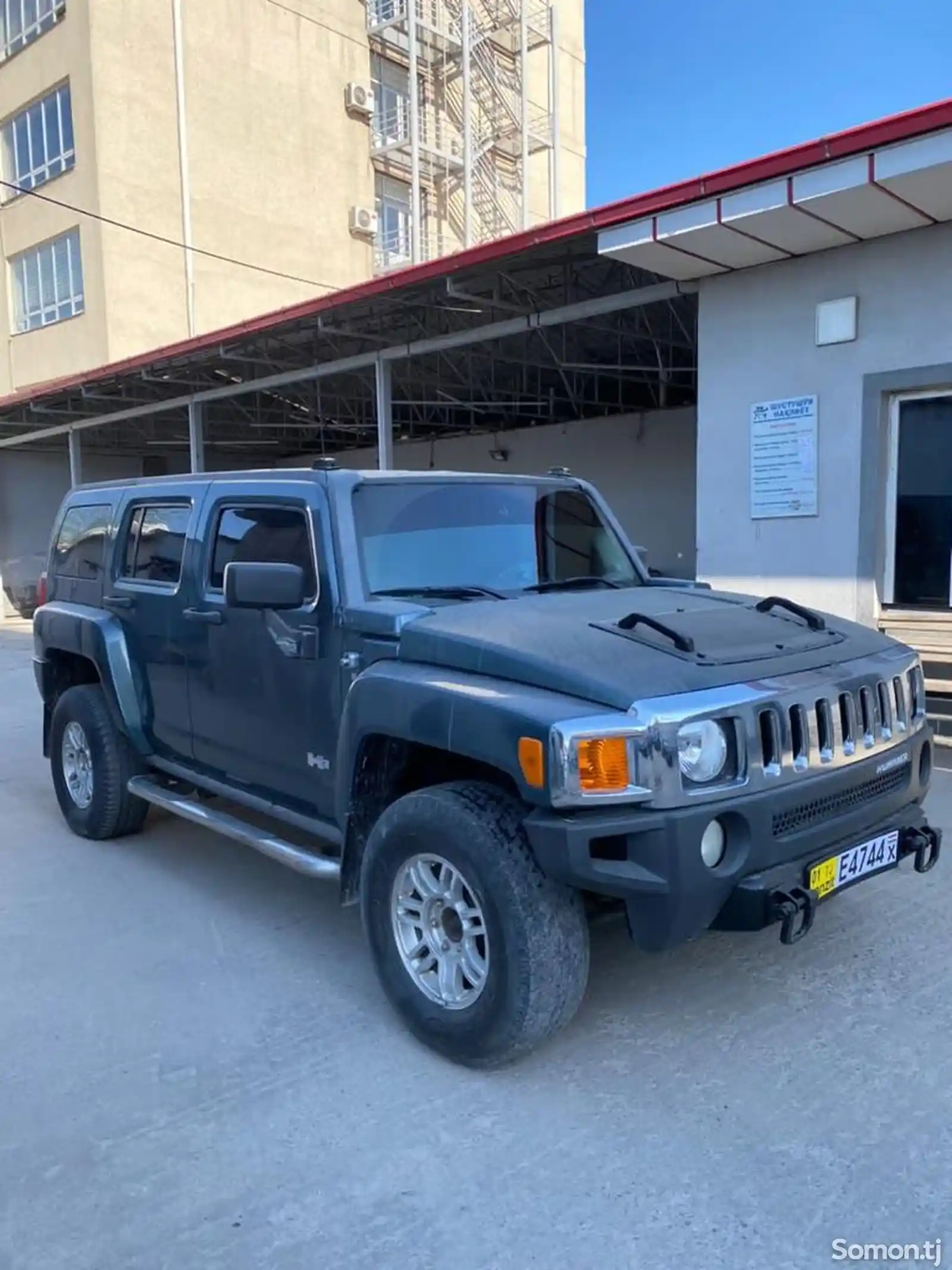 Hummer H3, 2008-1