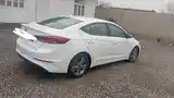 Hyundai Elantra, 2018-2