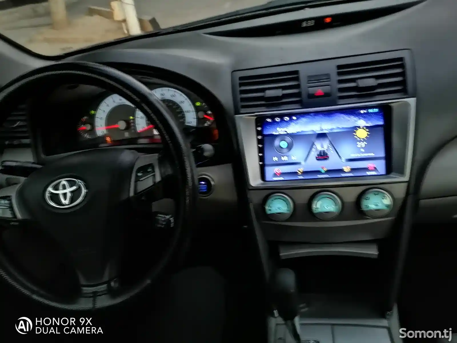 Toyota Camry, 2011-8