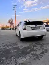 Toyota Prius, 2011-2