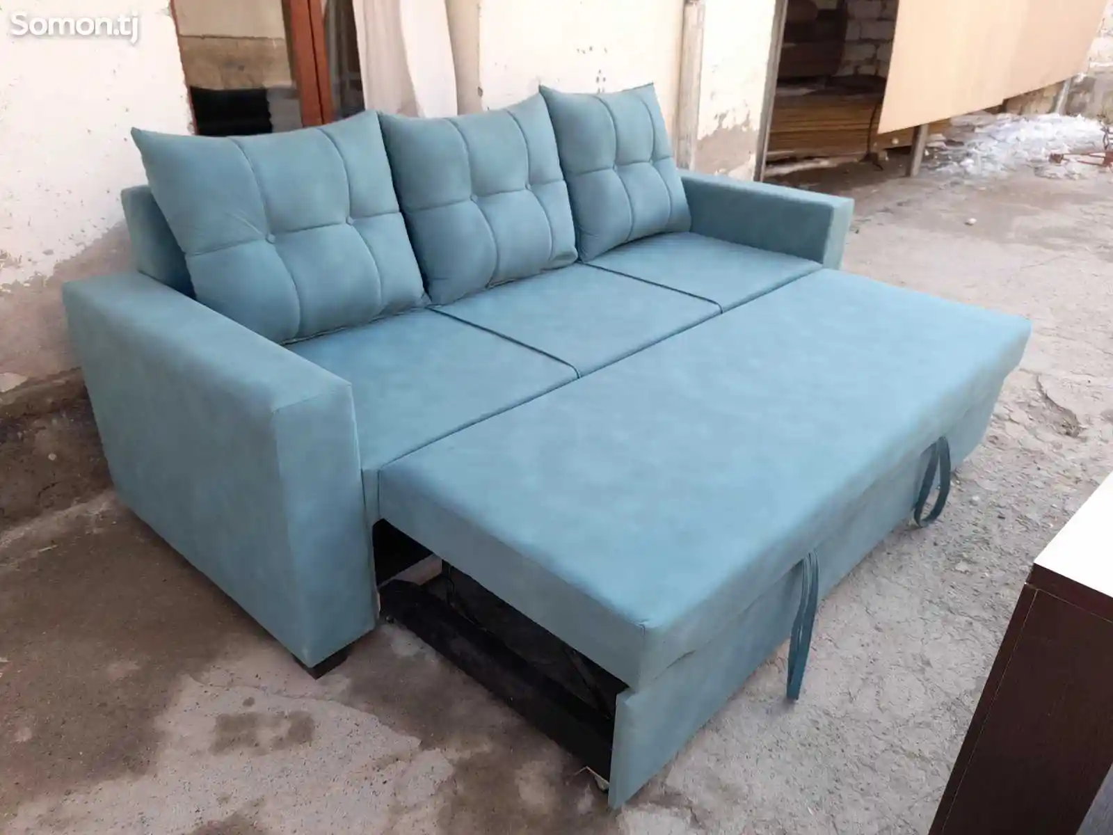 Раскладной диван с столом-2