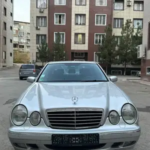 Mercedes-Benz E class, 2002