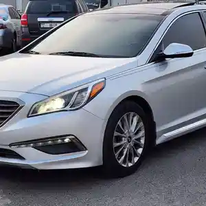 Hyundai Sonata, 2015