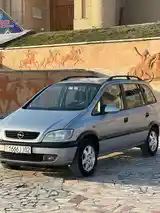 Opel Zafira, 2000-2